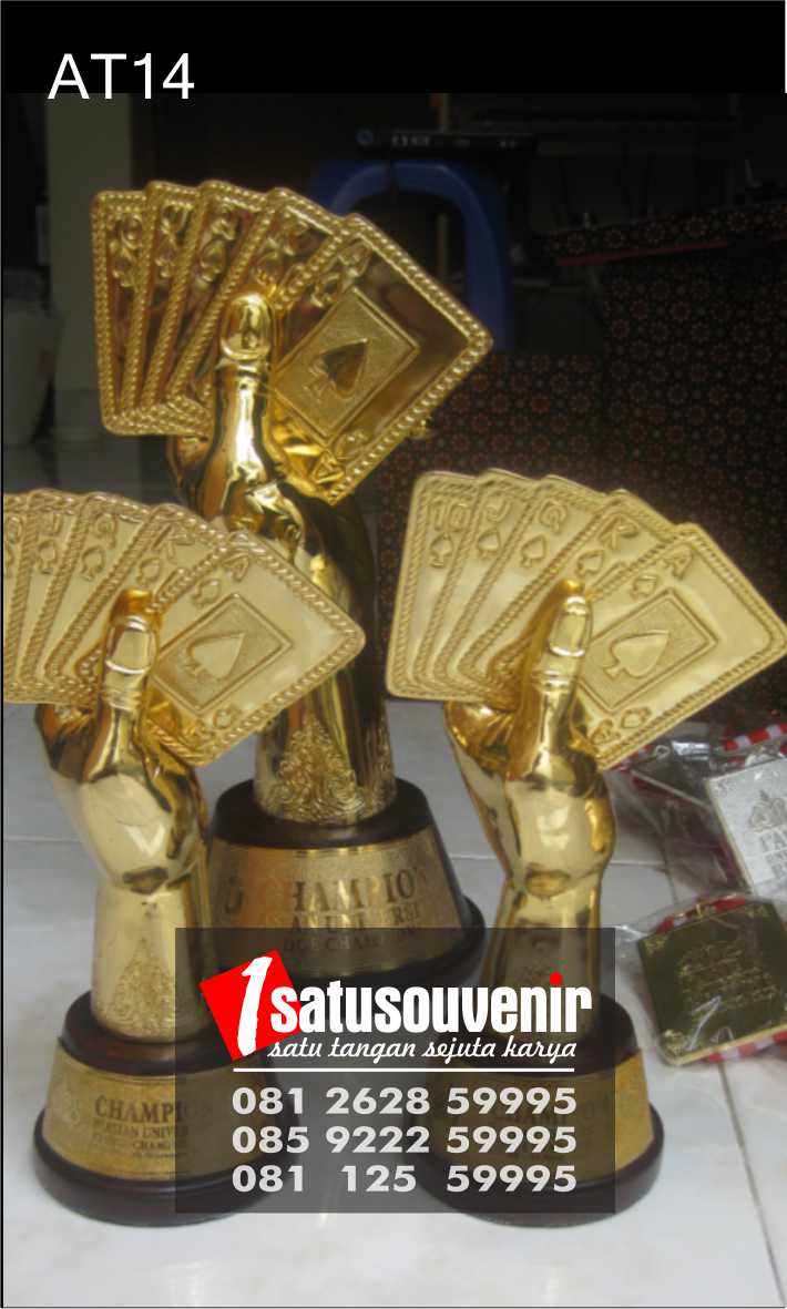 Award Trophy Kuningan Kompetisi Bridges | Plakat Piala Bridgers | Trophy Bridgers