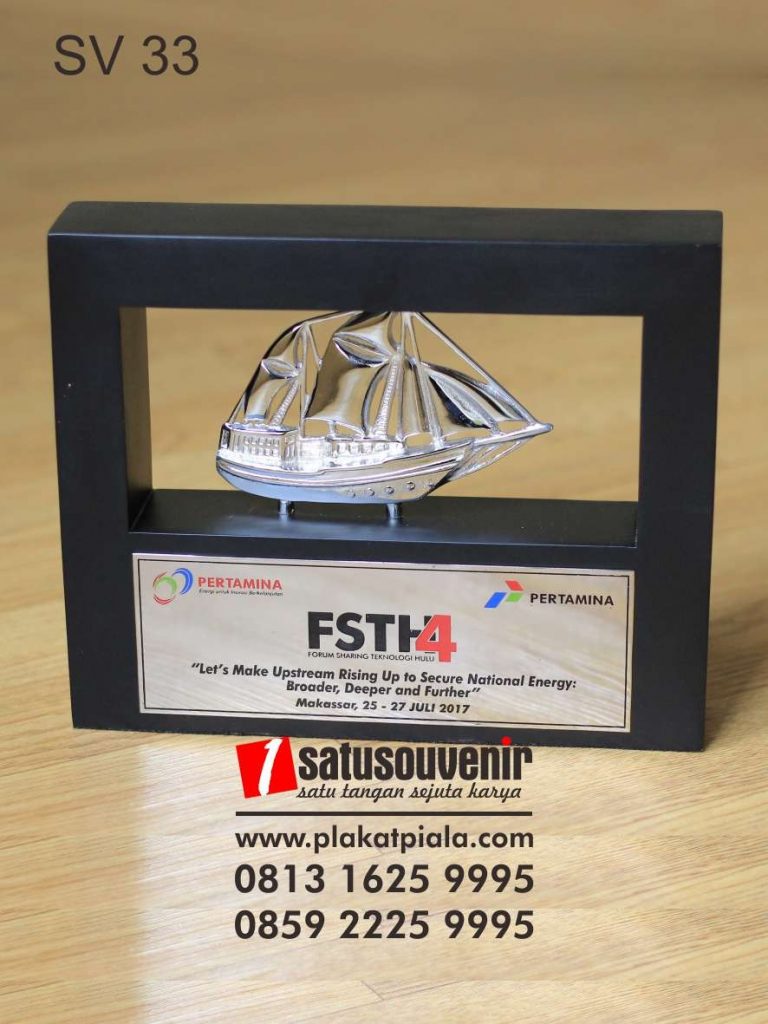 Souvenir Perusahaan SFTH4 Pertamina