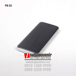 Power Bank Kulit Warna Hitam Doff